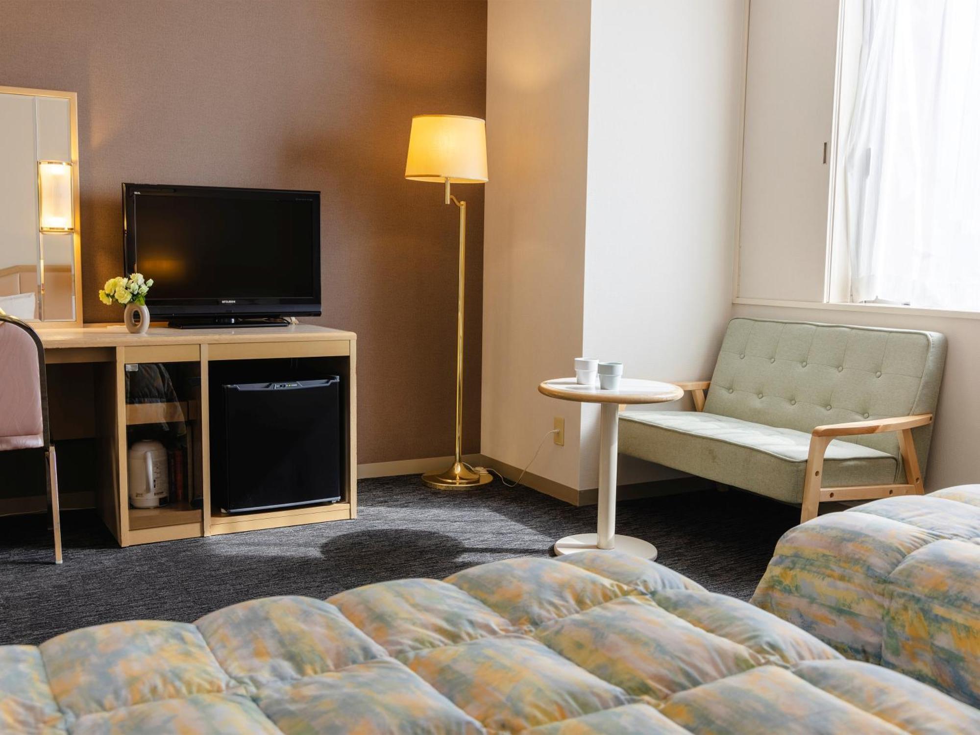 Tsubamesanjo Washington Hotel Eksteriør bilde